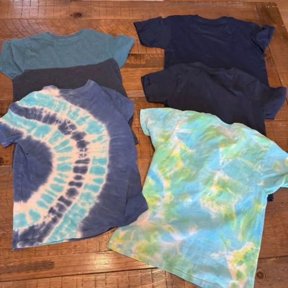 Boys tshirts 4t/5t